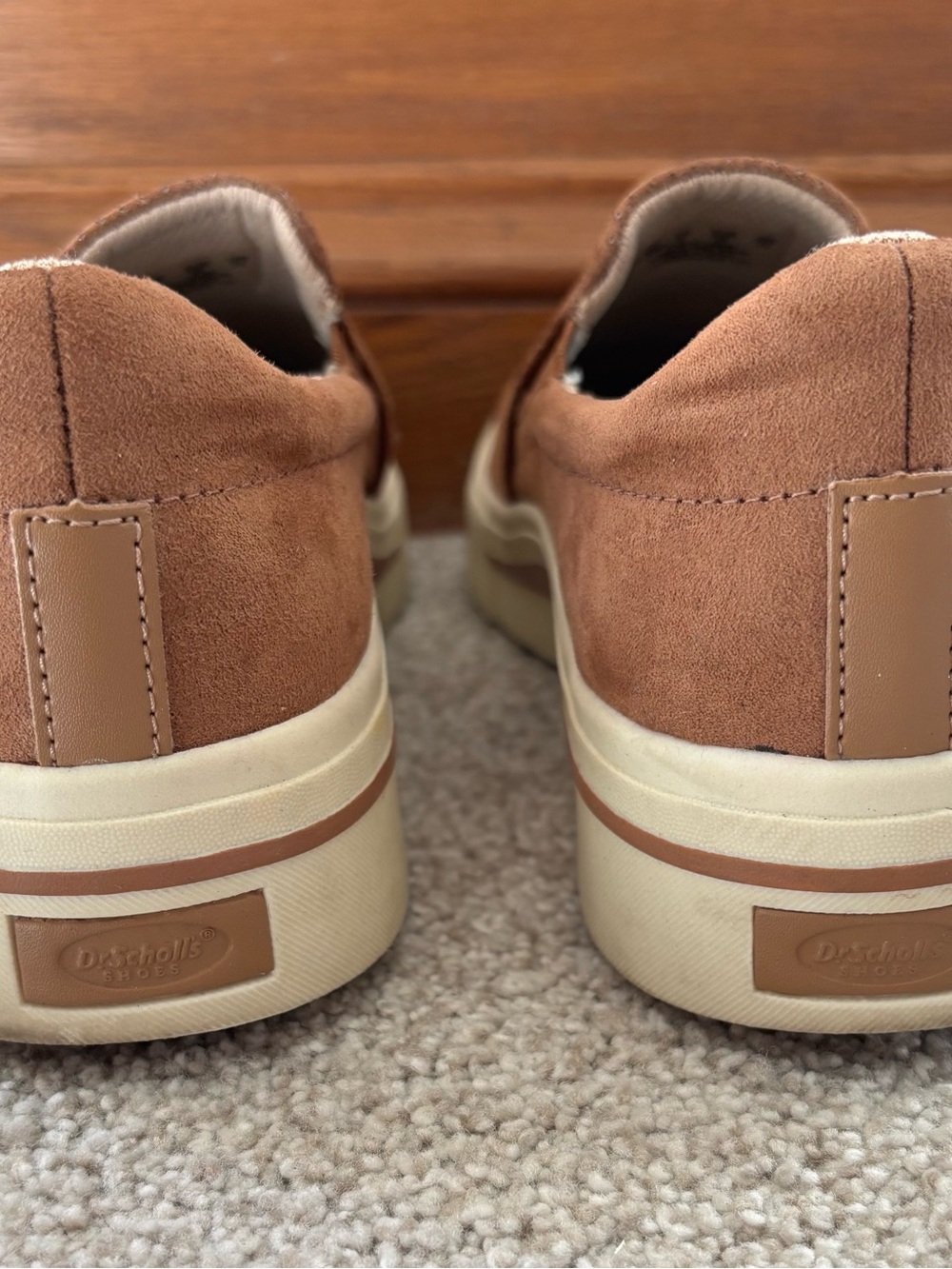 Dr. Scholl's women Perforated Slip-On Loafers in Tan size 7.5 - Picture 3 of 3